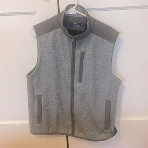 Vineyard Vines Men’s Mountain Sweater Vest in Gray Medium